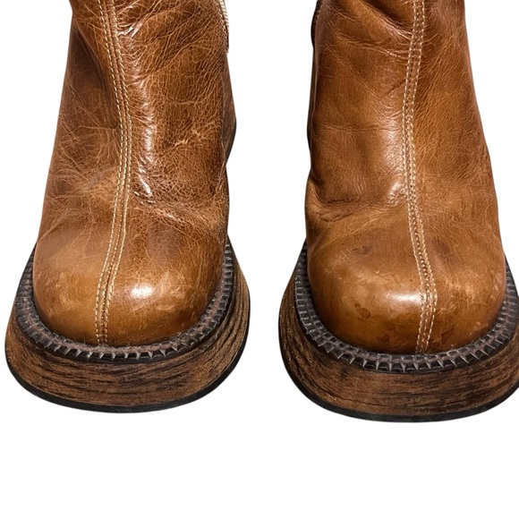 Vintage Brown Destroy Platform Boots Club Bratz Doll — Size 39 (8 - 8.5 US) - Picture 3 of 14